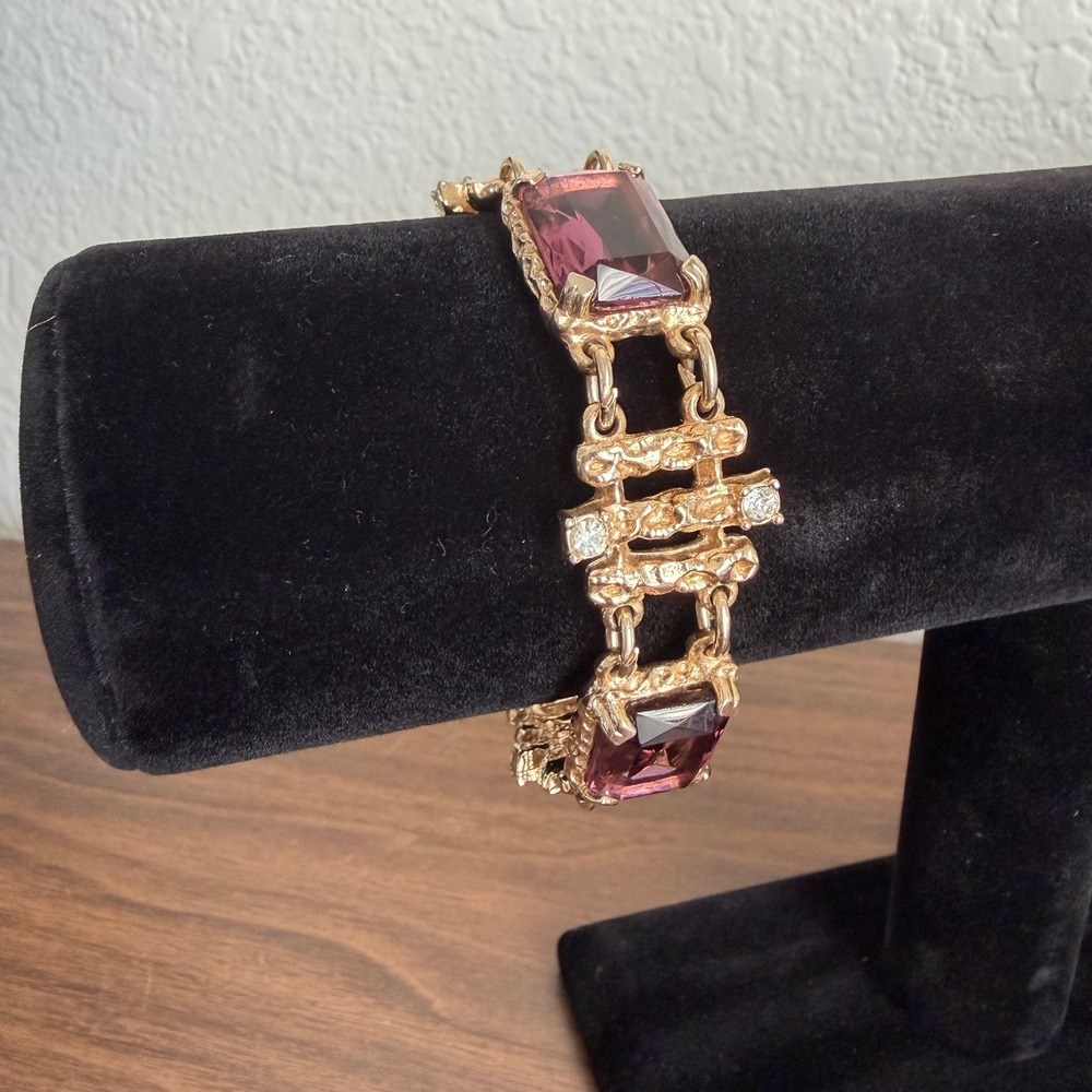 Vintage Sarah Coventry Bracelet Gold Tone Ornate Faceted Purple Glass Rhinestone